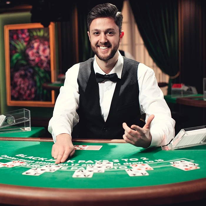 unos tipos entran al casino a matar